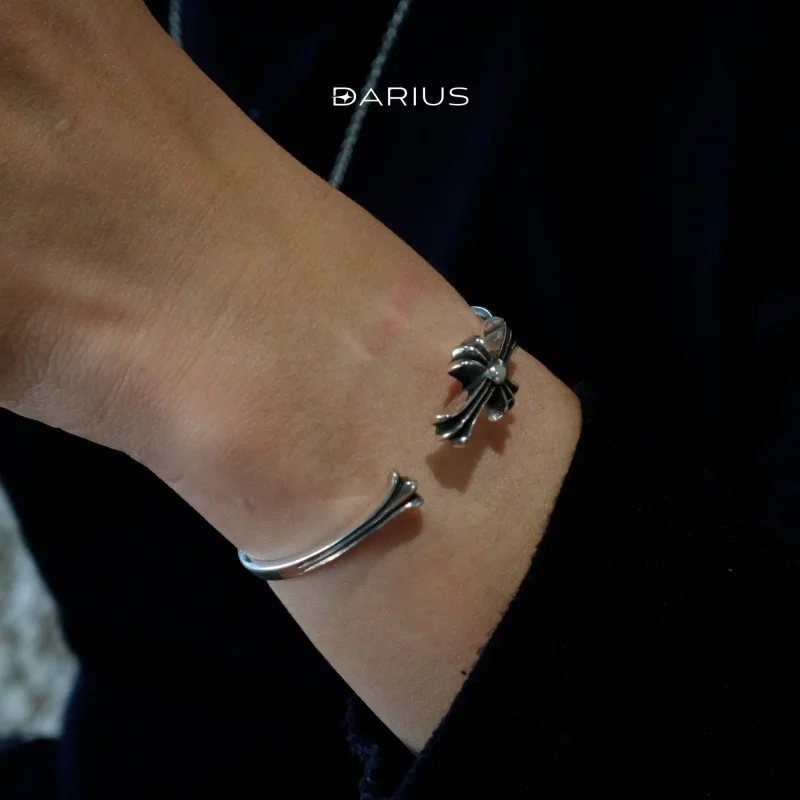 VÒNG TAY CHROME HEARTS CROSS STAINLESS STEEL